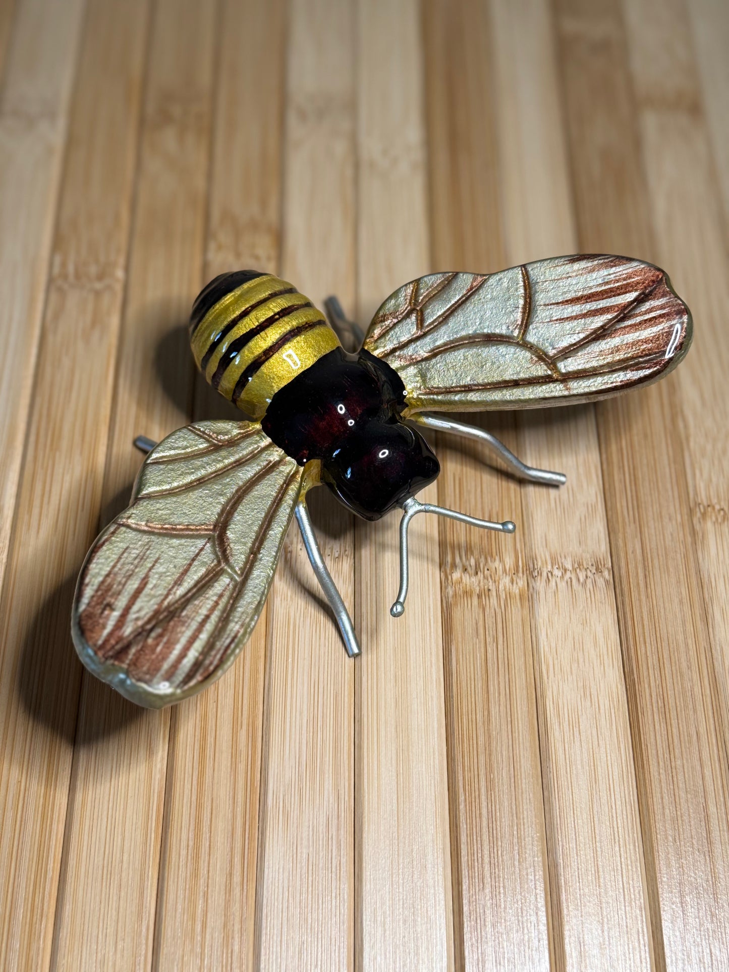 Bee garden decoration