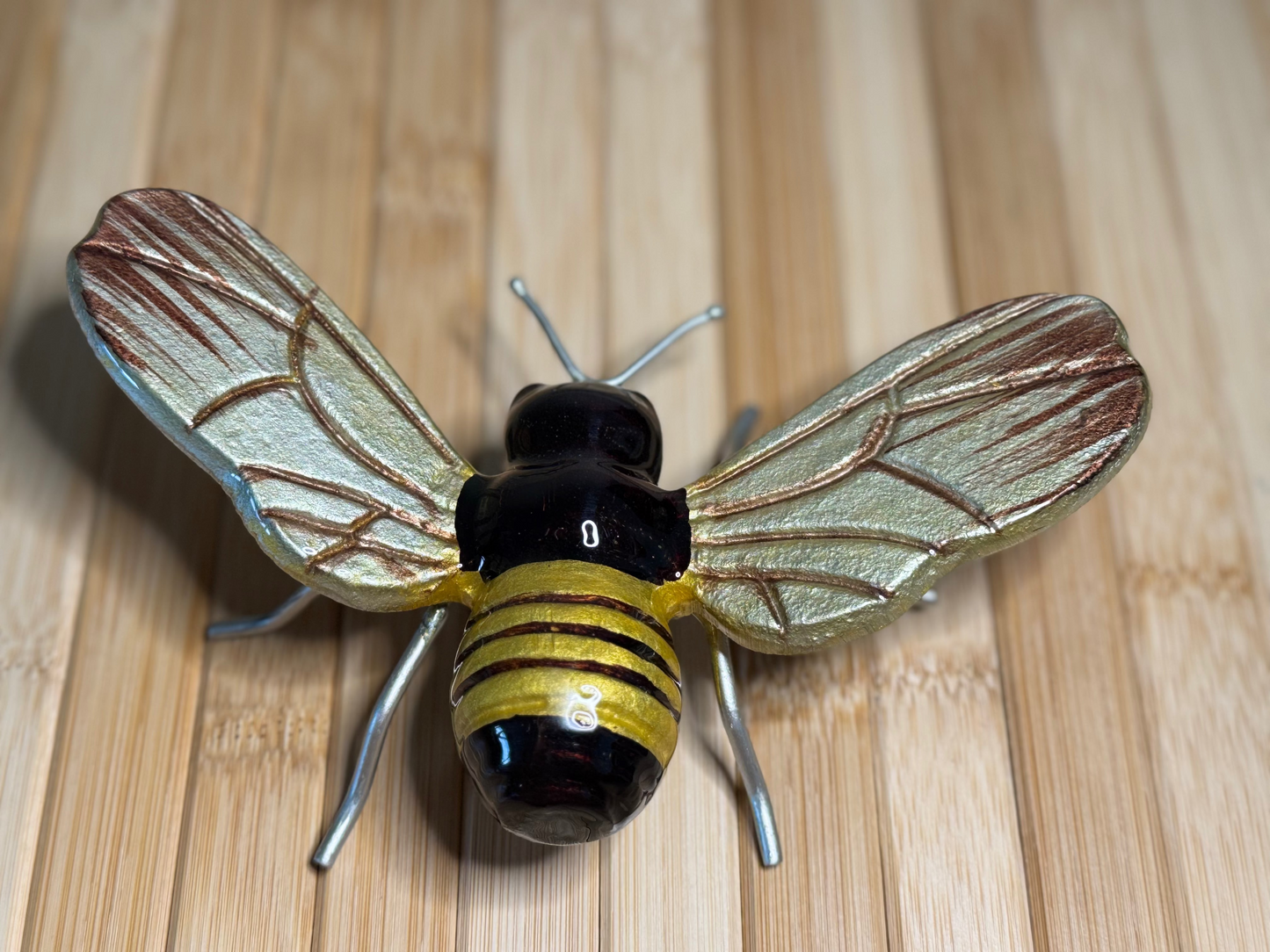 Bee garden decoration