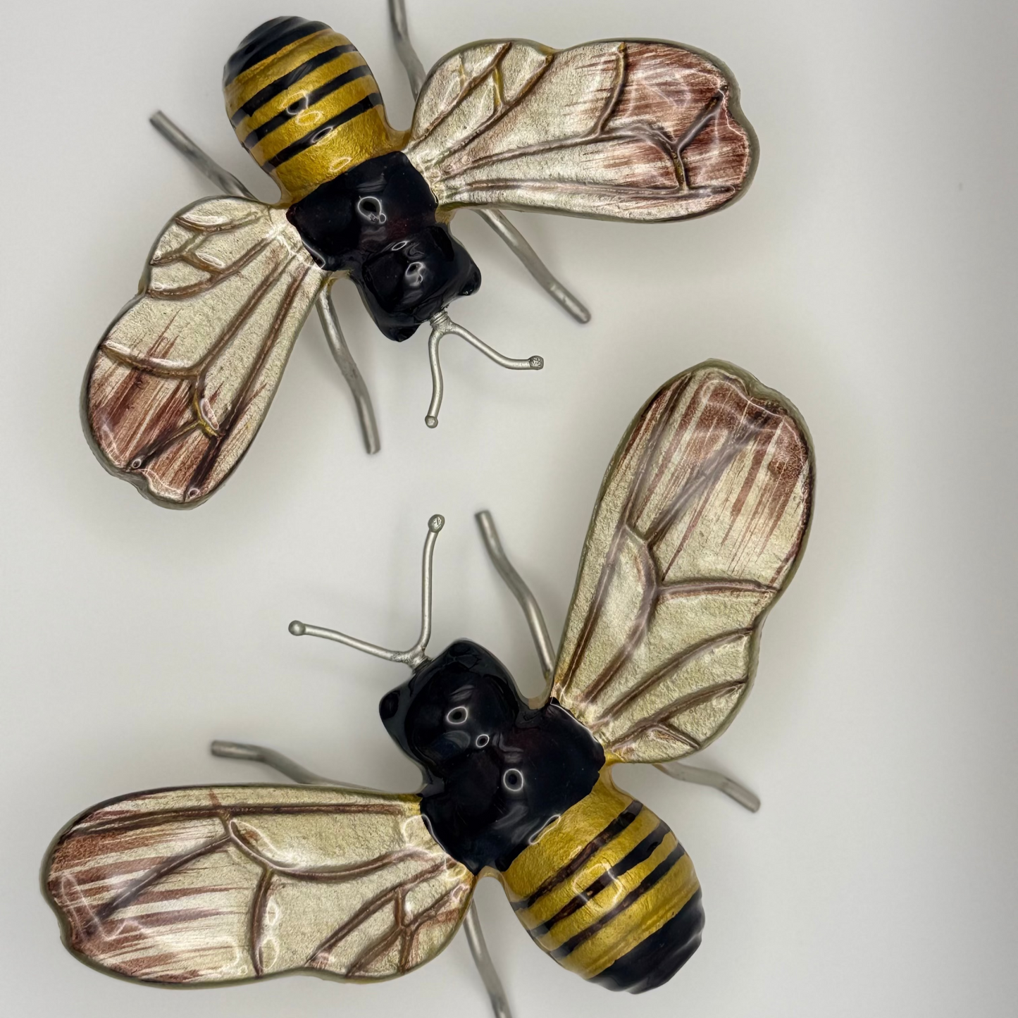 Bee garden decoration